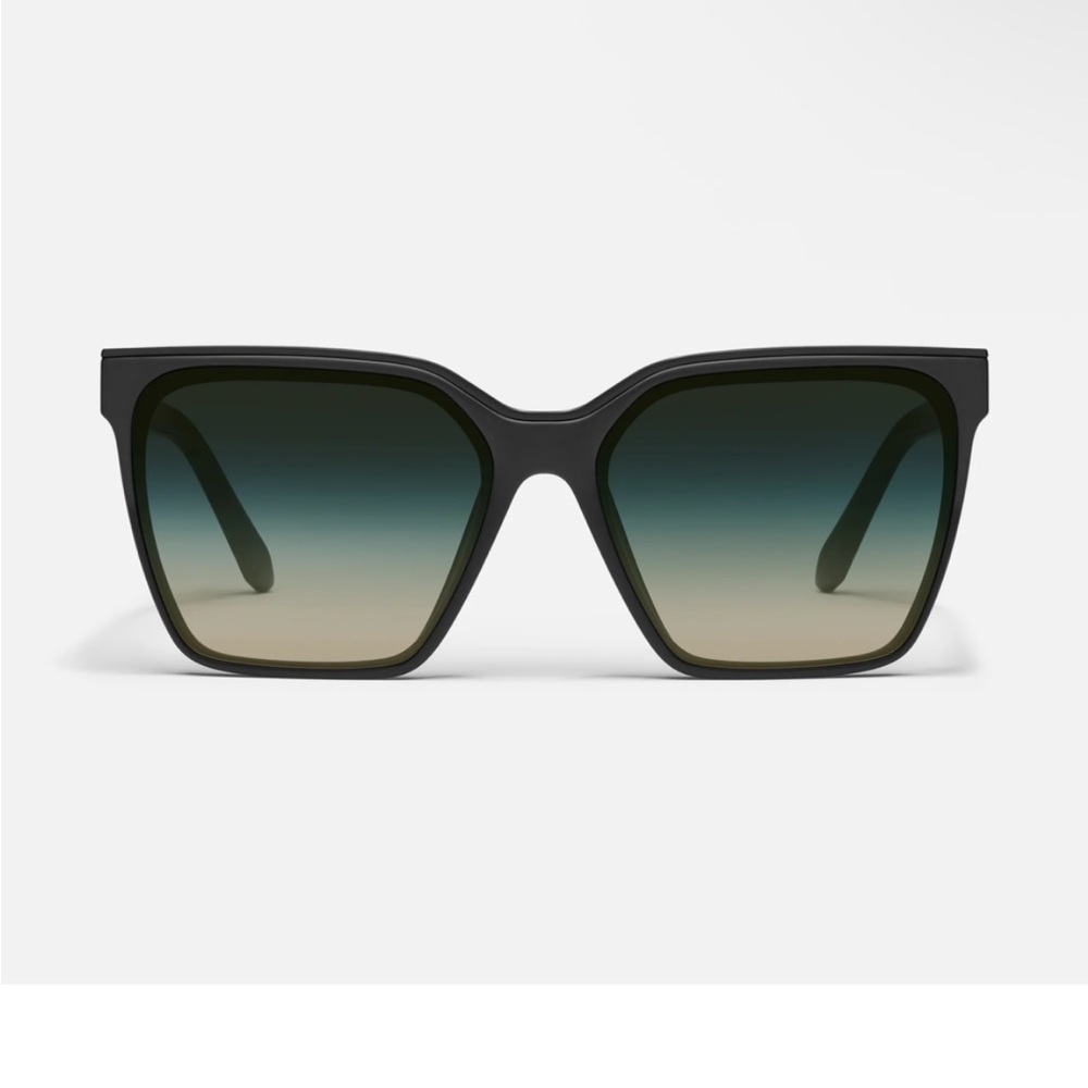 Quay Australia Level up Matte Black Frame / Palm Taupe Lens